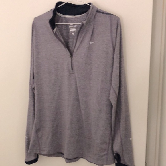 Nike Activewear Dri-fit 1/4 zip top -worn only twice - womens L   mauve grey - Picture 3 of 8